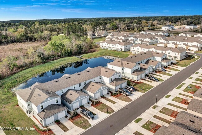 Building Photo - 9008 Gifford Dr