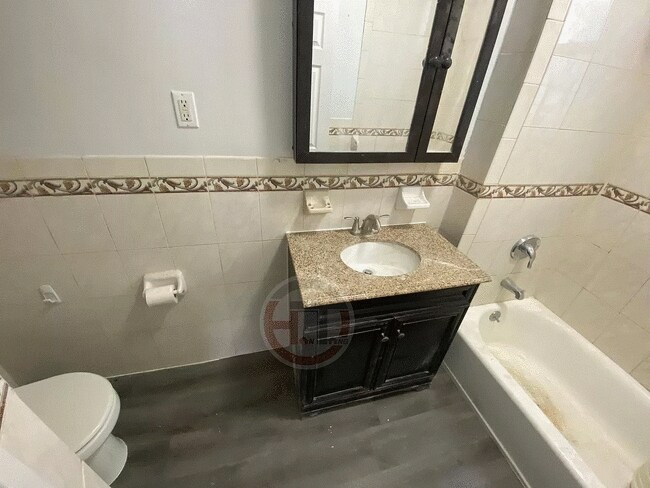 Foto del edificio - 2819 Harrington Ave