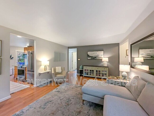 Foto del edificio - 10027 California Ave SW