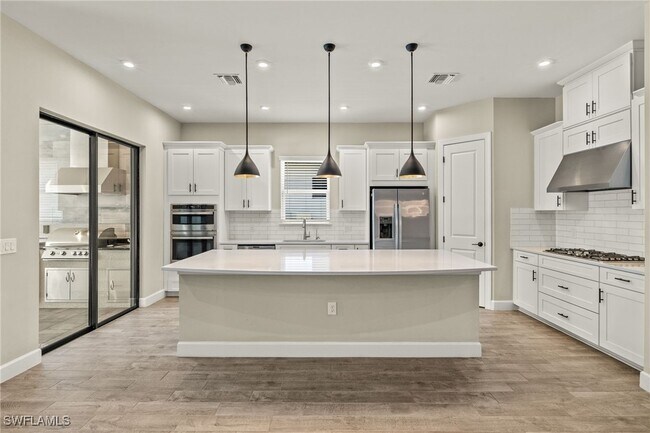 Foto del edificio - 15254 Arpino Ct