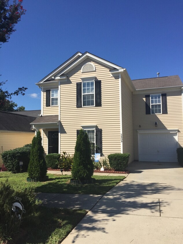 Photo - 2809 Fountaingrass Ln (Charlotte, NC)