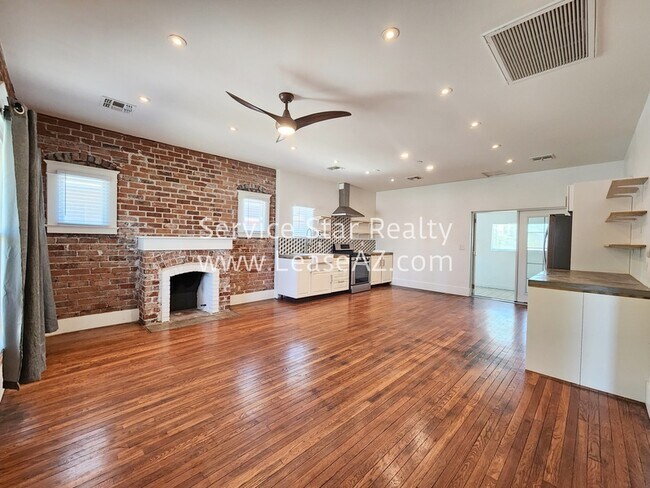 Building Photo - 1431 E McKinley St