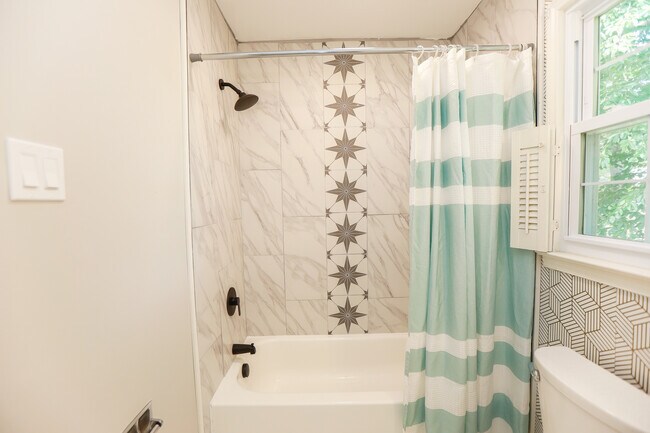Foto del edificio - 3 Springmeadow Ct