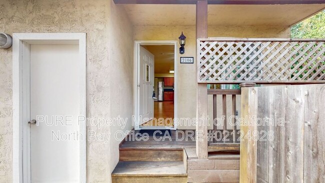 Building Photo - 2806 Marlow Rd