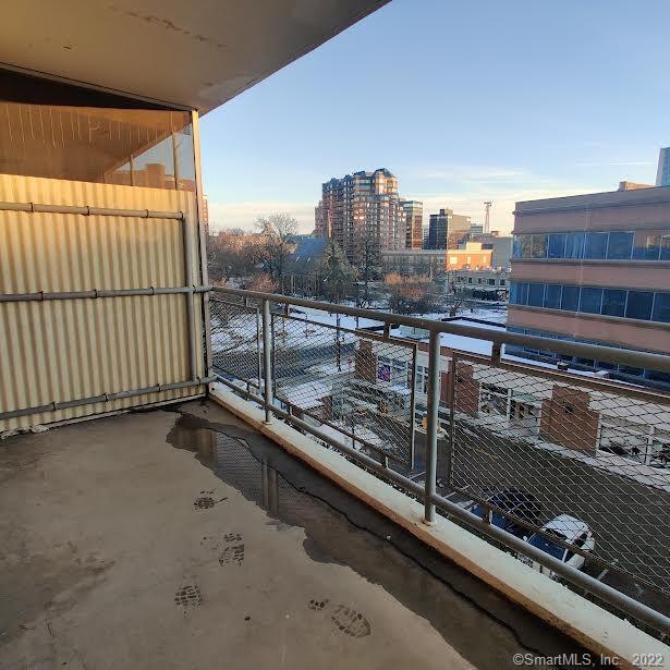 Building Photo - 444 Bedford St