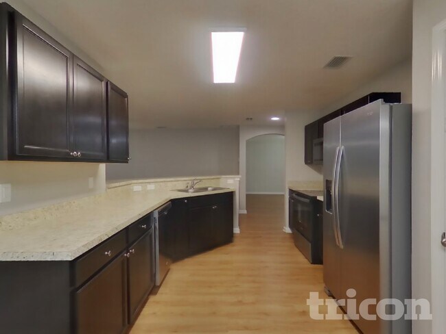 Foto del edificio - 78611 Rock Ct