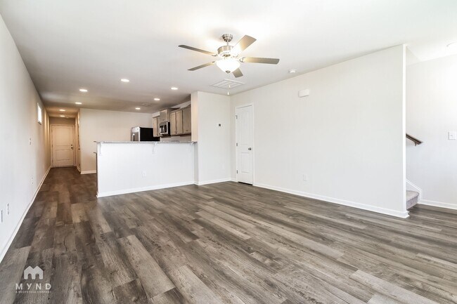 Foto del edificio - 309 Noble Ln