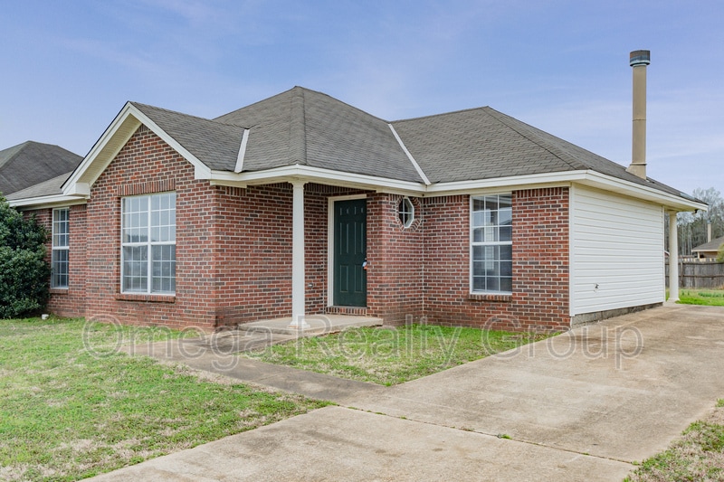 595 McDonald Dr, Wetumpka, AL 36092 House Rental in Wetumpka, AL