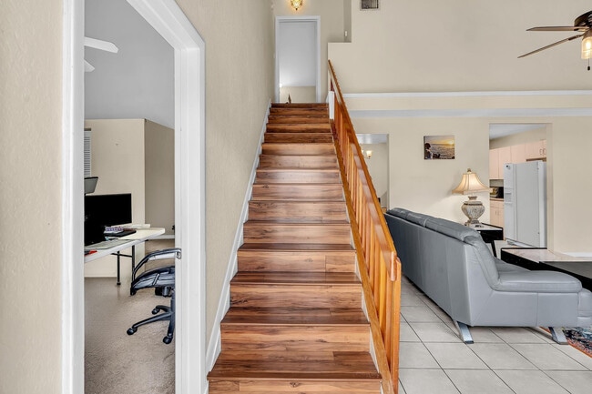 Building Photo - 10240 NW 33rd Pl