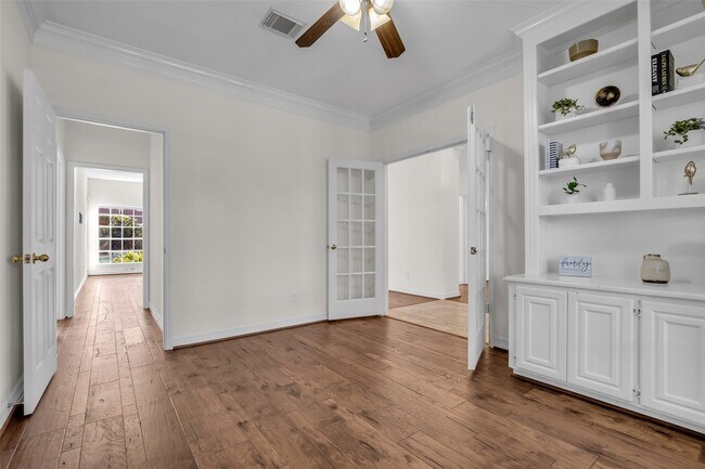 Building Photo - 3815 Hogan Ct