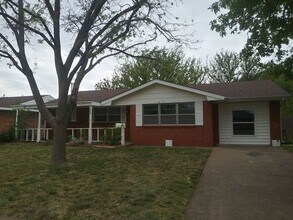 Building Photo - 1314 Callahan St