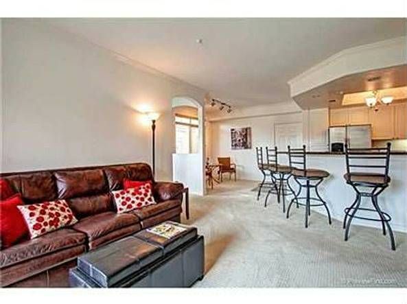 Foto del edificio - 9253 Regents Rd