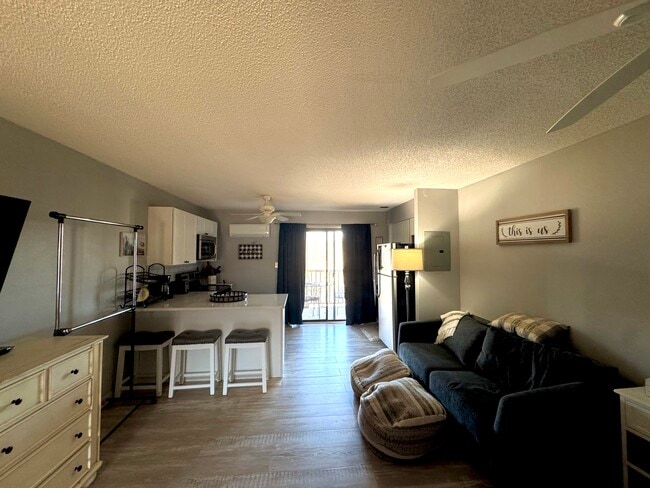 Foto del edificio - 160 Whitney Blvd