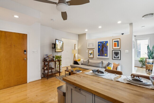 Foto del edificio - 51 Randolph Pl NW