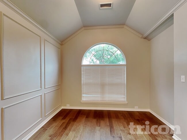 Foto del edificio - 219 Hartley Ln