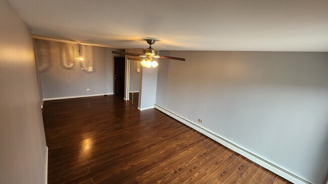 Sala de estar - 121 W Elk Trl