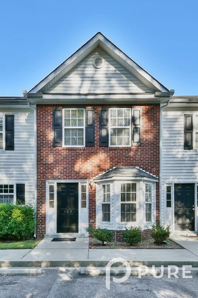 426 Cami Forest Ln, Columbia, SC 29209 Room for Rent in Columbia, SC