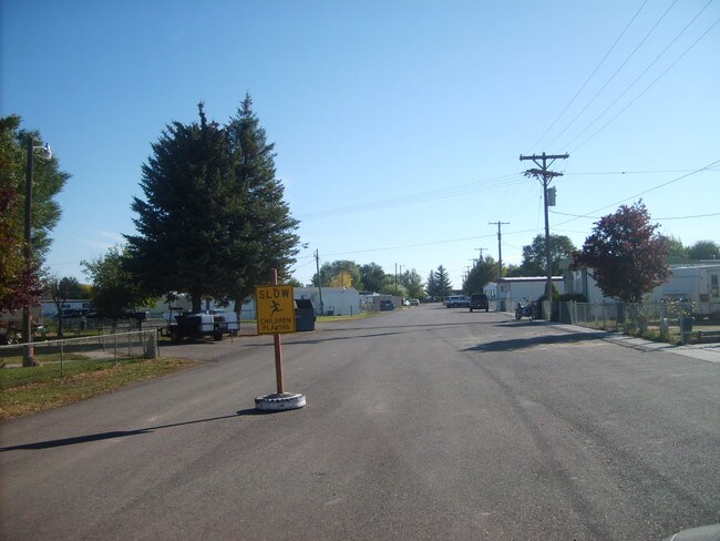 Wayside Mobile Home Park Heyburn ID 83336 Apartments com Wayside Mobile Home Park Heyburn ID 83336 Apartments com