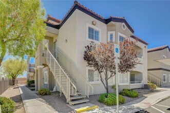 Building Photo - 6160 Rumrill St