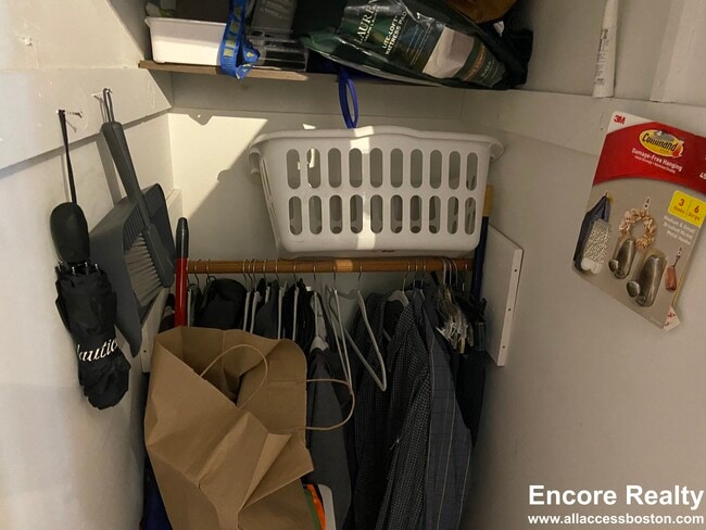 Foto del edificio - 61 S Huntington Ave