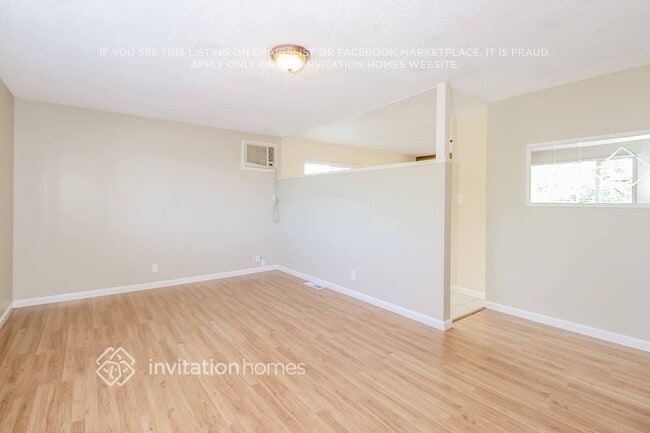 Foto del edificio - 3211 Laurelhurst Dr