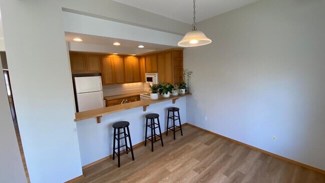 Building Photo - 4622 Celia Way