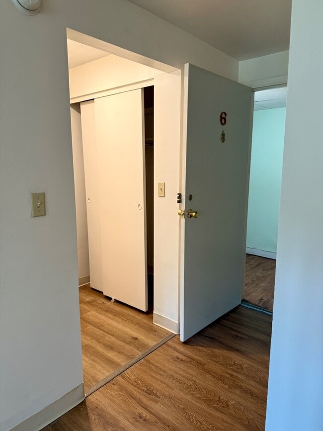 Photo - 4370 Erie Ave Apartment