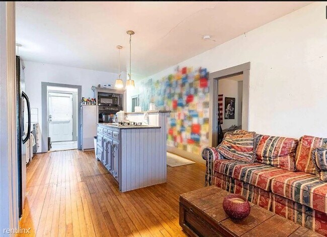 Foto del edificio - 4 br, 2 bath House - 814 South Washington ...