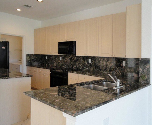 Building Photo - 5288 Sancerre Cir