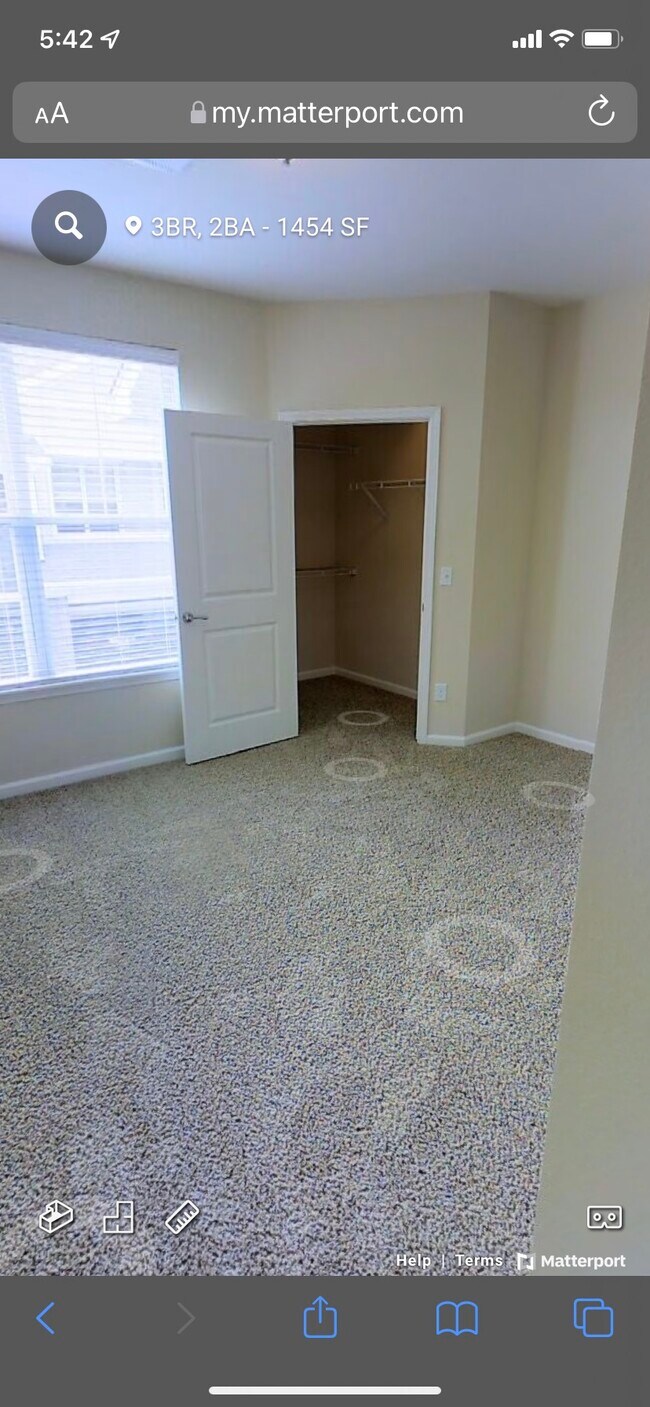 Building Photo - 24753 E Applewood Dr