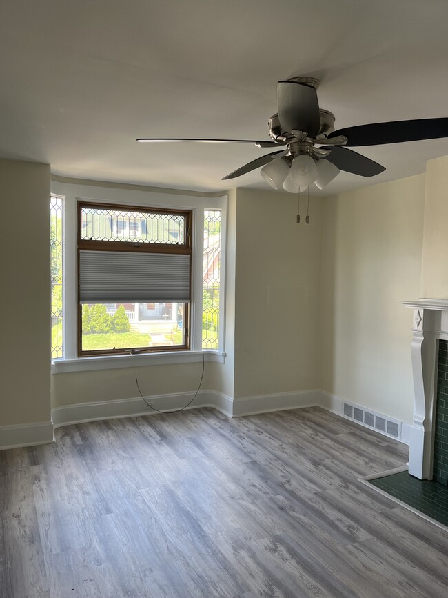 Building Photo - 150 N Fremont Ave