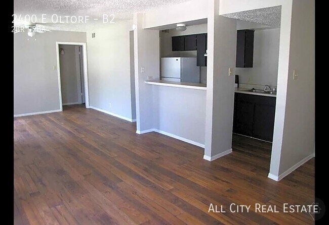Building Photo - 2400 E Oltorf St