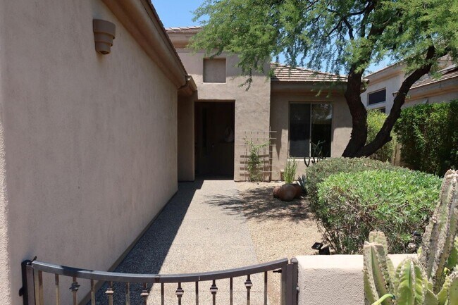 Foto del edificio - 6708 E Soaring Eagle Way