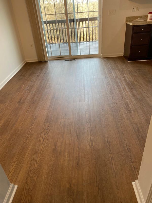 Foto del edificio - 455 Kentwell Dr