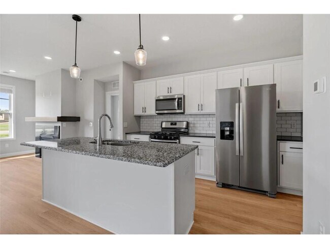 Foto del edificio - 11441 51st St NE