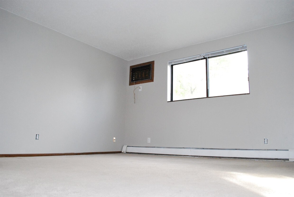 Foto principal - 780 Ryan Ave