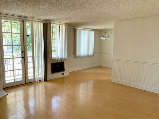 Building Photo - 3560 Hughes Ave