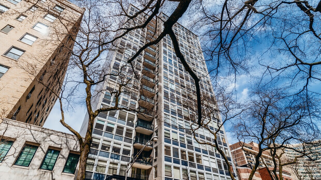 Foto principal - 30 E Elm St