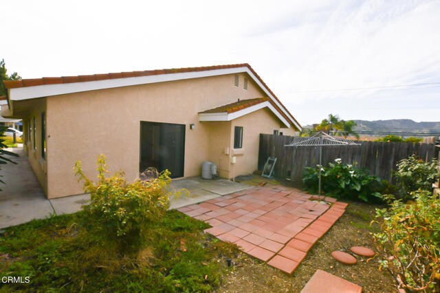 Building Photo - 203 N Skyline Dr