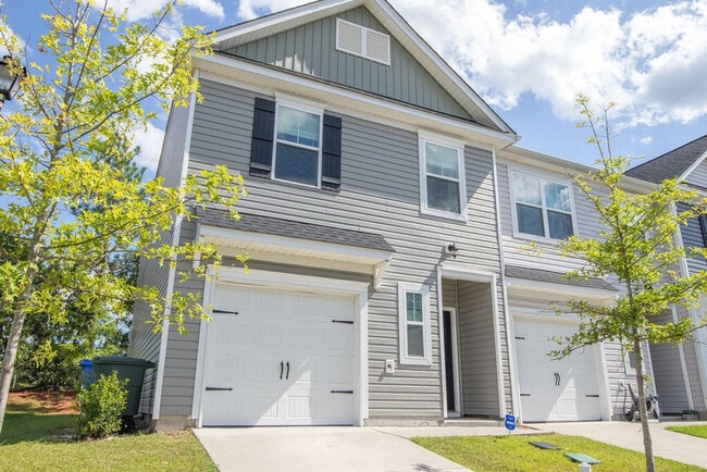 Building Photo - 751 Jacobs Millpond Rd