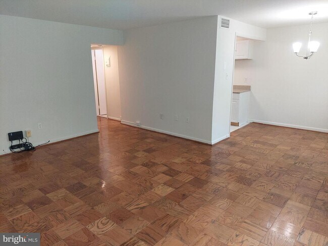 Building Photo - 10444 Rockville Pike