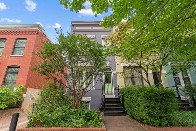 Photo - 13th Street Apartment