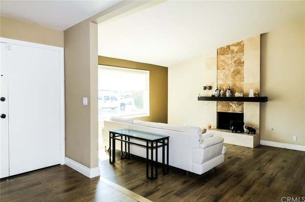 Foto del edificio - 15262 Vermont St