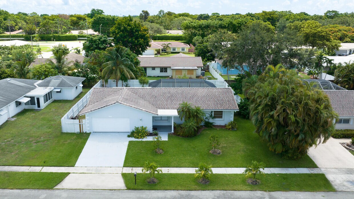 Primary Photo - 3554 NW 25th Terrace