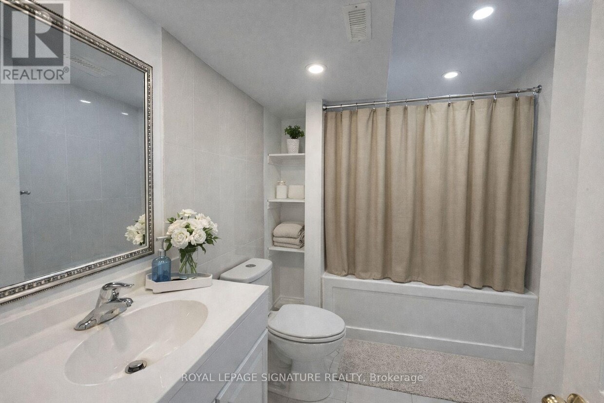 Building Photo - 38 Meandering Trail