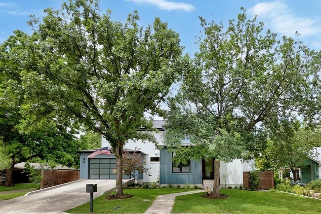 Foto del edificio - 1204 Brentwood St