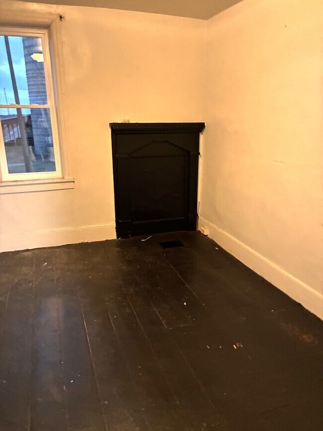 Foto del edificio - Charming 3-bedroom, 1-bath single-family home