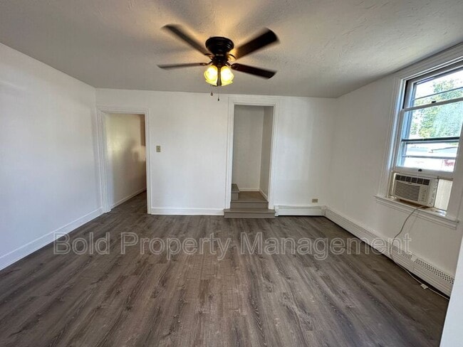 Foto del edificio - 1303 E Old Cumberland St