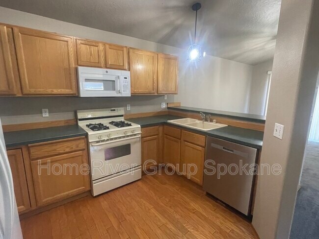 Foto del edificio - 23209 E Maxwell Ave