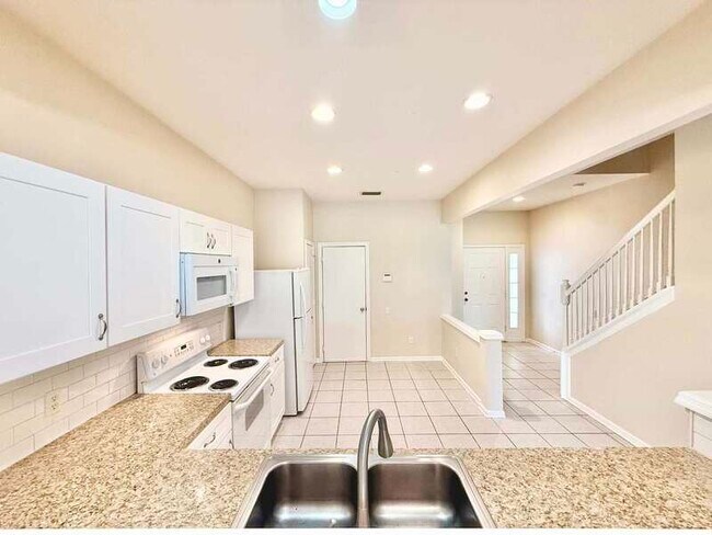 Foto del edificio - 26542 Chimney Spire Ln